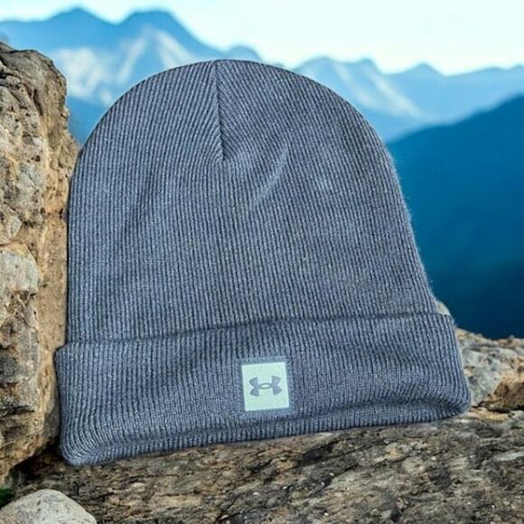 Under Armour UA Truckstop Beanie Knit Cap Ribbed Cuff Skull Hat 1356707 Gear - Picture 2 of 12